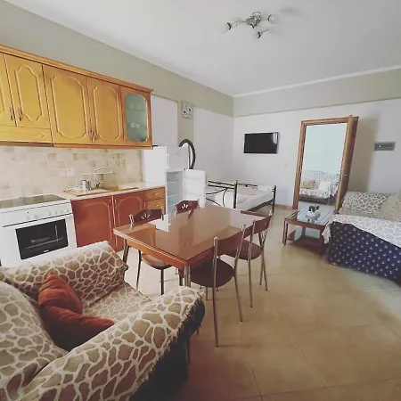 Guest house Elmazi Ksamil